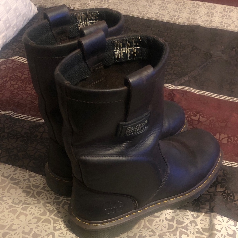 Dr. Martens Industrial 
Men's Dark Brown Leather Boots